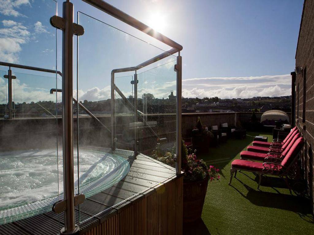 Canal Court Newry Extérieur photo