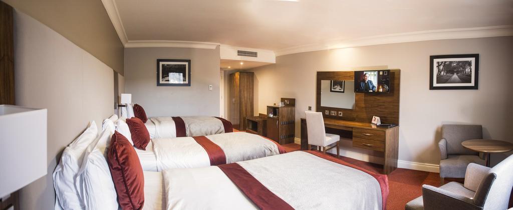 Canal Court Newry Extérieur photo
