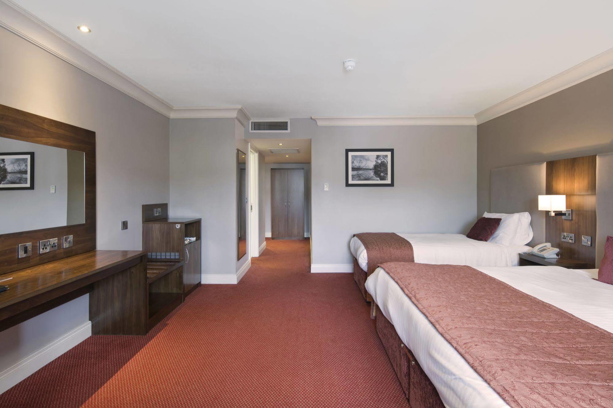 Canal Court Newry Extérieur photo
