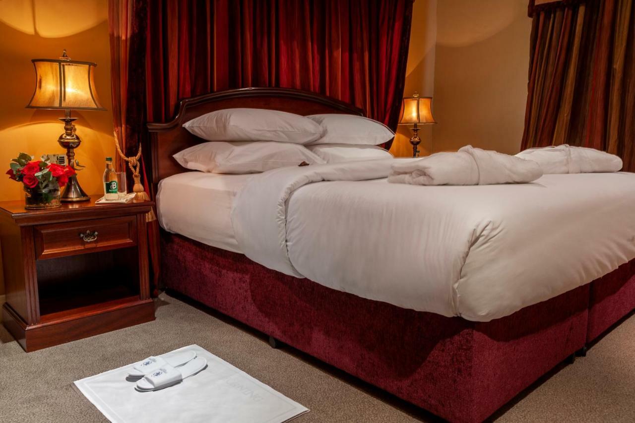 Canal Court Newry Extérieur photo