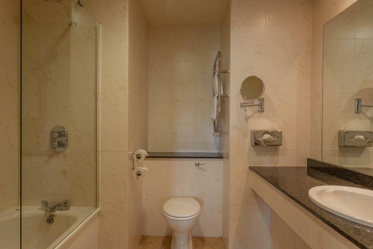 Canal Court Newry Extérieur photo